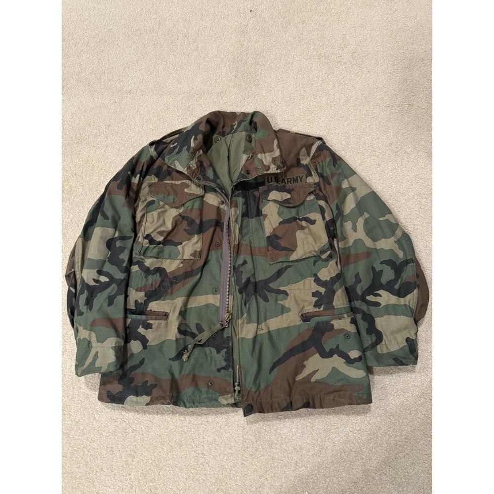 Vintage U.S. Army M-65 Field Jacket Woodland Camo Small Short‎ Hooded